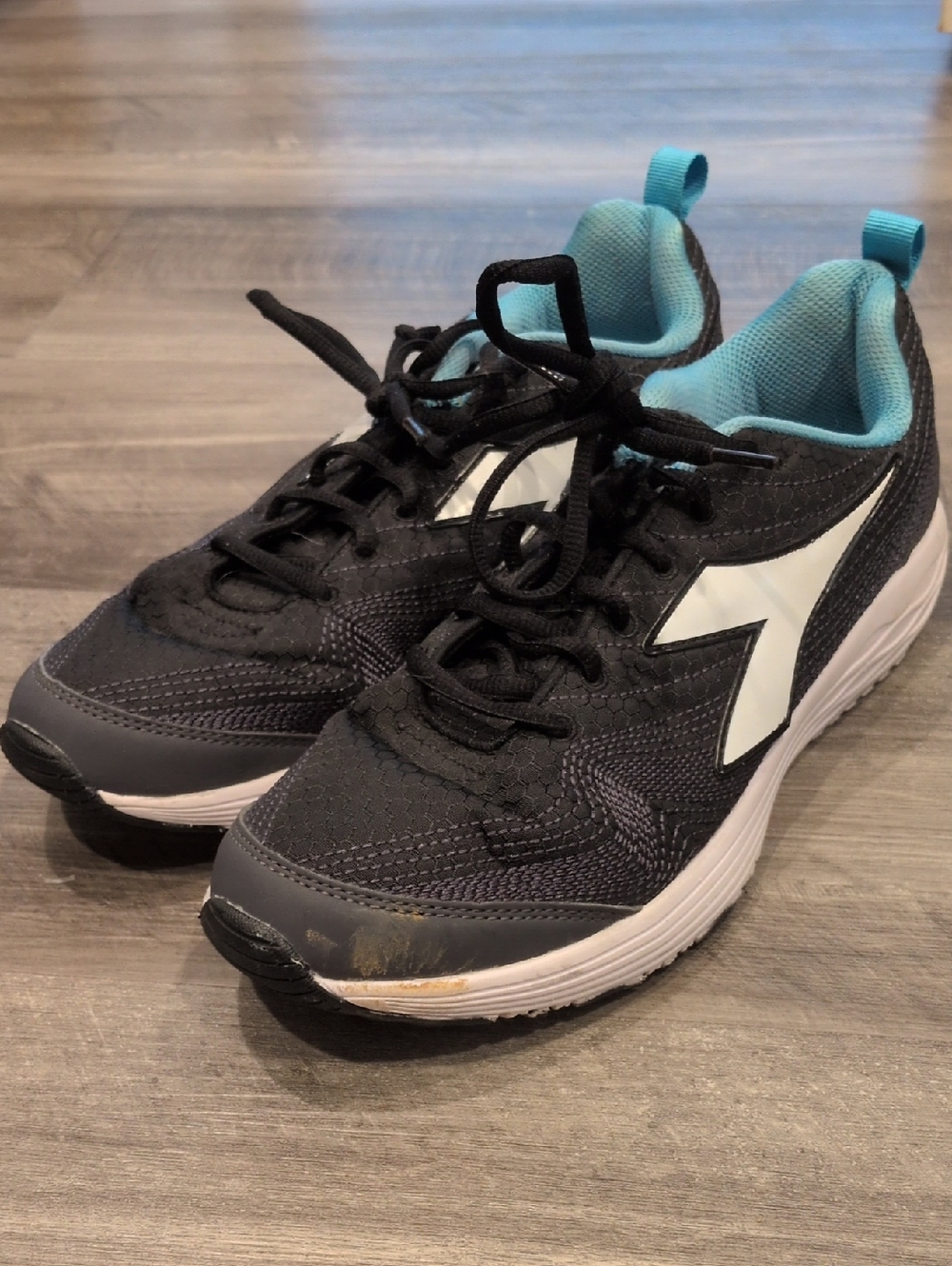 Diadora Black And White Athletic Sneakers